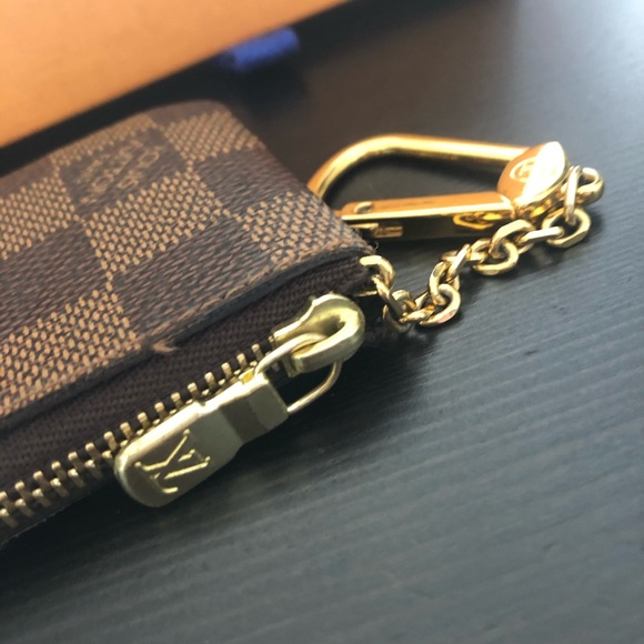 Louis Vuitton Damier Ebene Key Pouch - Picture 5 of 6